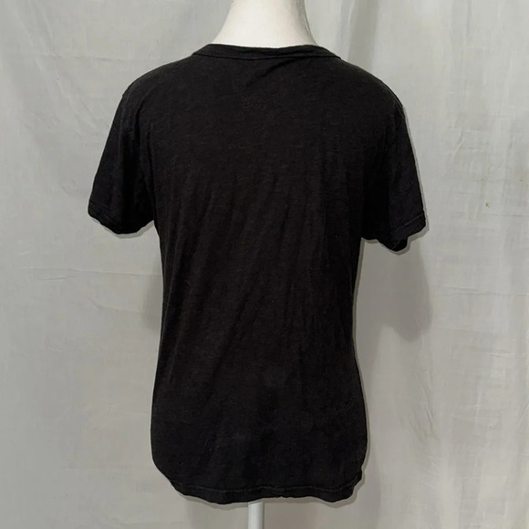 black bamboo blend Green Weekend floral graphic tshirt size medium - Picture 2 of 4